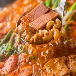 이태원 햄폭탄 부대찌개 1.2kg