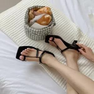 샌들뮬 여성뮬슬리퍼 뮬블로퍼 여성슬리퍼 블로퍼