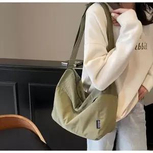 [다잇템]여자 캐주얼 데일리 크로스 숄더 보부상 가방 판초