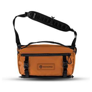 WANDRD ROGUE V1 9L 슬링: 빠른 액세스가 가능한 컴팩트 카메라 슬링 및 크로스바디 백, 3방향 운반 - 여행, 사진 및 일상용으로 적합한 경량 일상 가방(세도나 오렌지)