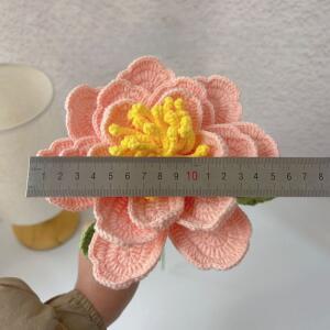 완성된 수제 크로셰 무거운 공예 초대형 모란 꽃다발 인공 꽃 원사 친구 또는 어머니를 위한 뜨개질 선물