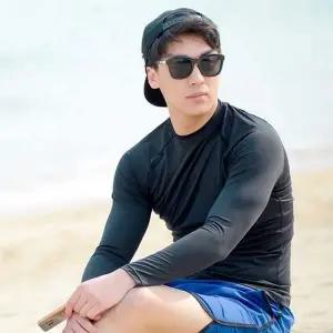 남자 래쉬가드 상의 검정 비치웨어 솔리드 티셔츠