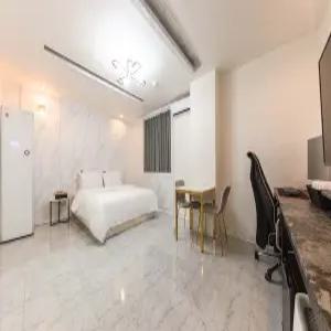 [전북 모텔] 군산 THE BRIDGE HOTEL (군산)