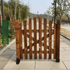 쪽문 마당 원목 방부목 울타리 전원주택 주택 농막대문 대문 양문 펜스