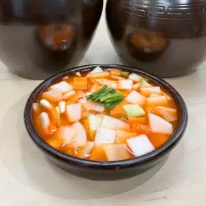 국내산 나박물김치 김백규 태백항아리 김치 국산 원재료 사용 HACCP인증 3kg 5kg 7kg 10kg
