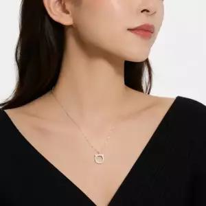 페라가모 여성 간치니 실버 목걸이 760133 696659