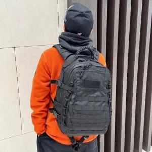 [하프클럽/]헬스 트레이닝 스포츠 아웃도어 등산 데일리 백팩 여행용 배낭