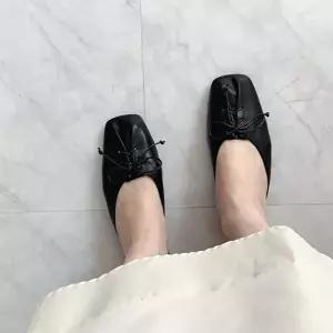 여성플랫슈즈 스니커즈 여성구두단화 코디 플랫단화