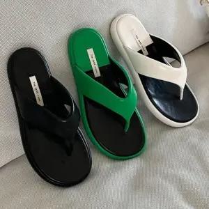 뮬 슬리퍼 뮬블로퍼 블로퍼 여성슬리퍼 스틸레토
