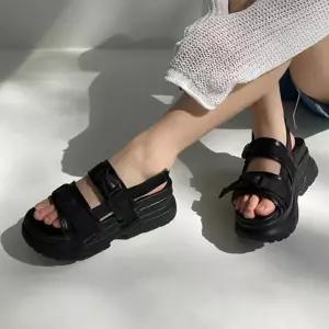 뮬 슬리퍼 스틸레토 여성슬리퍼 블로퍼 여성뮬슬리퍼