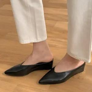 뮬 스틸레토 여성블로퍼 여성슬리퍼 여성뮬슬리퍼