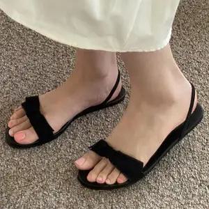 스틸레토 슬리퍼 블로퍼 뮬 뮬블로퍼 여성슬리퍼