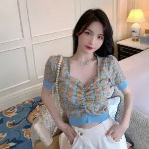 여자 반팔티 여성 셔츠 크롭티 여름반팔 여름 티셔츠 숏니트티 빅사이즈
