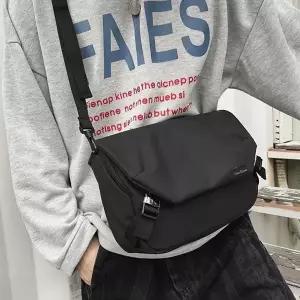 남자 학생 크로스백 여행 소풍 가방 스트릿 메신저백