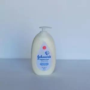존슨 화이트로션 500ml 청결함 촉촉한로션 탁월한보습 부드러운향 (WB2F188)