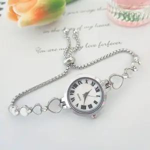 하트 슬라이드 조임 여성 손목시계 아날로그손목시계 심플한손목시계 여자선물 (WFFM0ID)
