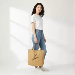 메종키츠네 CKNU05101WW9001 0213 카페 키츠네 에코백
