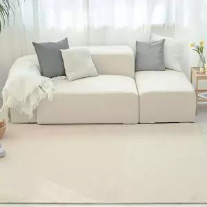 또르르 방수러그 셔닐 베이지 100x150cm 인테리어 디자인 거실 침대 집꾸미기 바닥 발매트 갬성 다용도 안