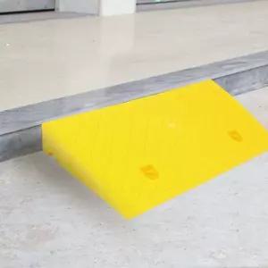 계단 문턱 휠체어 진입판 (50x27x7cm) 옐로우/오름턱/안전/화장실/출입구/문/실내/실외/경사로/경사판/발판