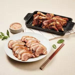 [탐모라]제주 흑돼지 순살족발 4팩+아강발(미니족) 2팩(새우 특제 소스 3팩)