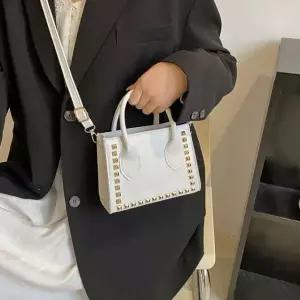 [하프클럽/]신상 여자 숄더백 미니 인기 핸드백 아이보리 가방