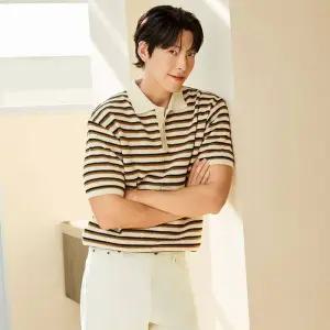 카프리 스트라이프 티에리 카라 반팔 니트 FKUCD8321 404875 지이크