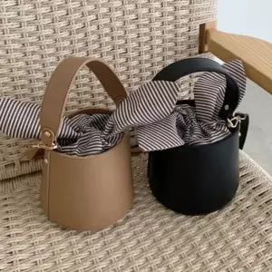CCB42C0여성용 리본 디자인 일상 크로스백 토트백