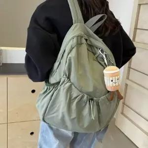 남여공용 가방 백팩 가벼운 학생용 출근용 데일리 캐주얼 바스락