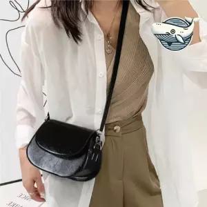 가볍고 세련된 미니 체인 숄더백 직장인 필수 여성미니가방 데일리크로스백 정장크로스백