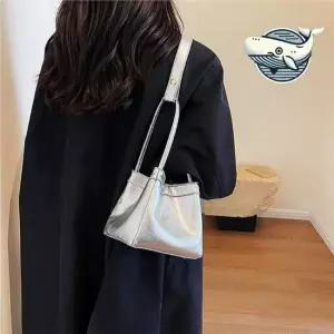 슬림 스타일 무광 가죽 숄더백 편한 미니백 스타일 복주머니 무광 가죽