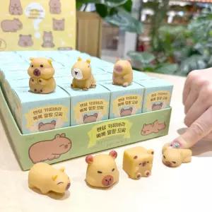 랜덤 카피바라 뽁뽁 말랑모찌 28개(박스) 말랑이 스퀴시 랜덤 뽑기 주물럭 스트레스해소