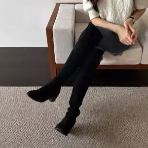스웨이드롱부츠 스웨이드 미들굽 롱부츠 데일리 패션 여성부츠