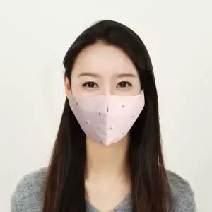 [하프클럽/]3중 필터 깃털 무늬 핑크 컬러 면 소재 성인용 마스크