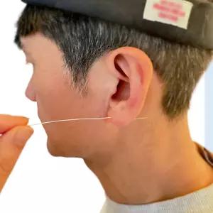 피어싱 위생케어 필수템 종이실 피어싱 귓구멍 클리너