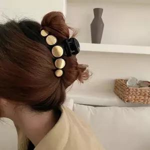 아트박스/앤어바웃 골드문 서클 올림머리 헤어 집게핀