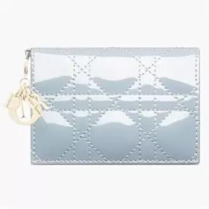 디올 MUST IT_ LADY DIOR 플랩 카드 지갑 S0011OVRB_M81B