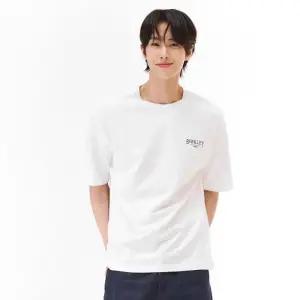 동백01 뒷판 그래픽 반팔 티 공용 EBZU5802C01