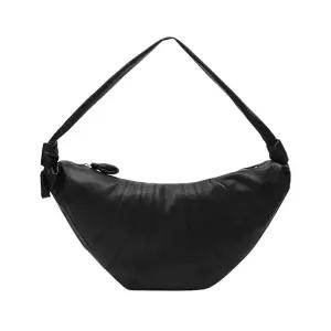 26SS 르메르 소프트 그레인 레더 라지 크루아상 백 블랙 BG0000 LL0018 999 STK