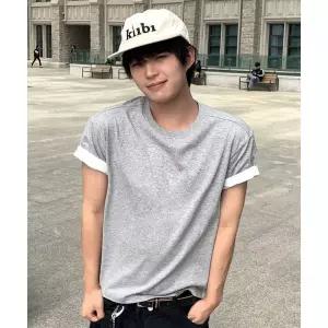 키뮤어 KIIMUIR 해피가이정호 크롭 배색 롤업 크롭 반팔 티셔츠_멜란지 그레이 KBFUUTS013MG 443005