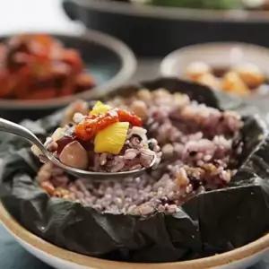 함양 숨쉬는 연잎밥 230g x 5개 + 150g x 5개 영양 잡곡밥