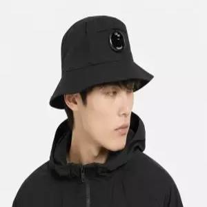 CP컴퍼니 크롬R 렌즈 17CMAC367A 999 버킷햇 모자
