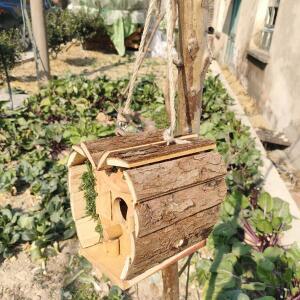 나무 새의 은신처 야외  하트 모양 집 극 작은 새장 Budgie Bird House 1 Piece