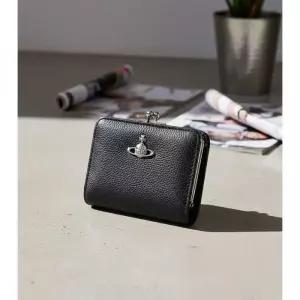 26SS WALLET FR PKT (5115002XW S000D N403) (프레임 포켓 지갑)