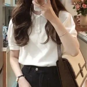 여성브이넥반팔티 흰반팔티 세미크롭 여자흰티 화이트 크롭티 데일리 롱티셔츠