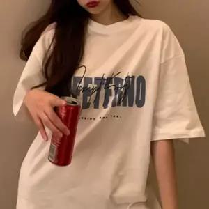 여자반팔티 데일리 레이어드 프린팅 여성티셔츠 여유핏 캐주얼 반팔티셔츠