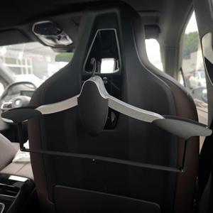 호환 BMW X7 X6 X5 X3 IX 시리즈 5 7 I5 I7 2023 차량용 바지 걸이 접이식 홀더 스탠드 액세서리 트림
