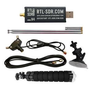 RTL-SDR 블로그 V4 R828D 1PPM TCXO SMA 다목적 쌍극자 안테나가 포함된 소프트웨어 정의 라디오