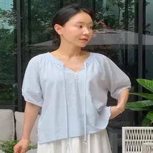 디온 썸머 버튼 리본 반팔 블라우스 (2 color)