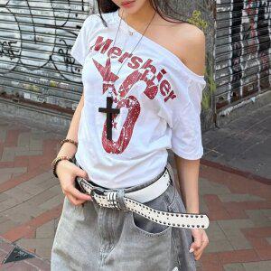더벨러리 여성 프린팅 오프숄더 반팔 티셔츠 BCT5141 원숄더 레터링 코튼 면 스판 캐쥬