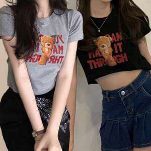 더벨러리 1+1 여성 프린팅 숏 반팔 티셔츠 BKT5051 슬림핏 크롭 레터링 캐주얼